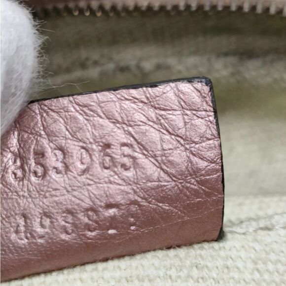 Auth Gucci Metallic Pink Disco Crossbody SoHo
Bag Purse Handbag - Picture 13 of 14